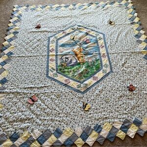 Disney Classic Pooh comforter, matching curtains in separate add.